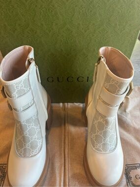 Gucci GG Supreme Canvas & Leather Lug Sole Platform Ankle Boots 35